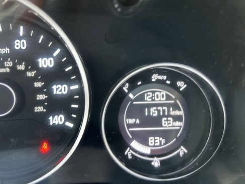 Used 2017 Honda HR-V EX image 16
