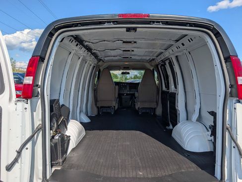 Used 2025 GMC Savana 2500 w/ Safety Package RWD image 6