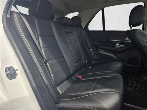 Used 2025 Mercedes-Benz GLE 350 4MATIC image 21