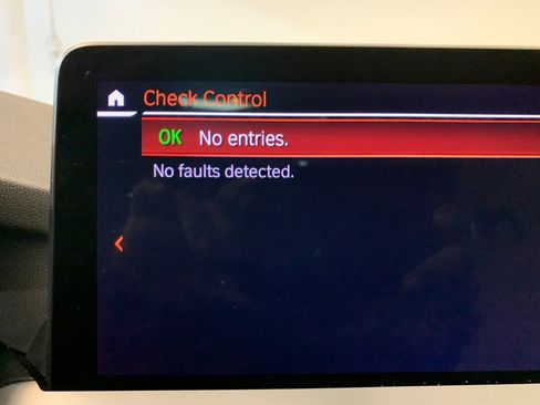 Used 2023 BMW X4 xDrive30i w/ M Sport Package image 31