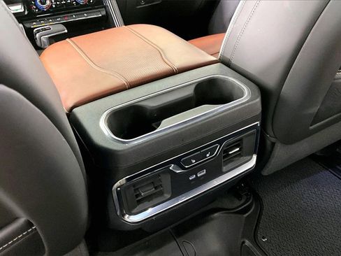 Certified 2025 GMC Sierra 1500 Denali Ultimate image 11