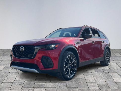 New 2025 MAZDA CX-70 Plug-In Hybrid w/ Premium Plus AWD/4WD image 3
