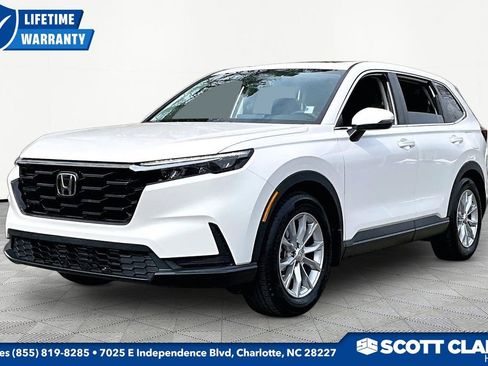 Used 2025 Honda CR-V EX image 3