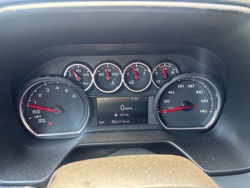 Used 2021 Chevrolet Suburban LT RWD image 30