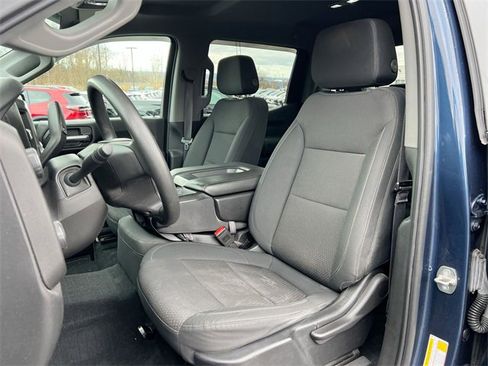 Used 2020 Chevrolet Silverado 1500 Custom w/ Custom Value Package image 17