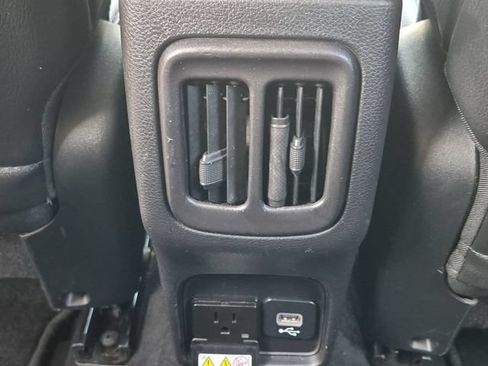 Used 2019 Jeep Compass High Altitude FWD image 20