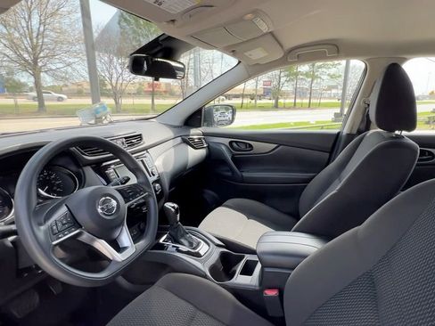 Used 2021 Nissan Rogue Sport S image 33
