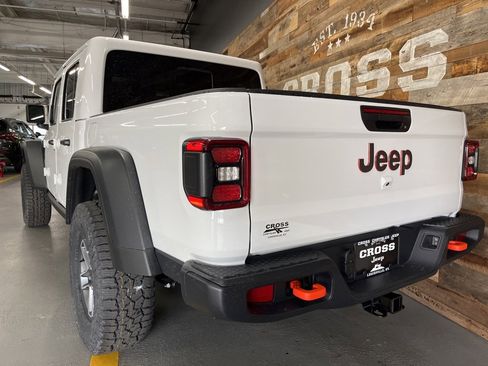 New 2026 Jeep Gladiator Mojave image 24