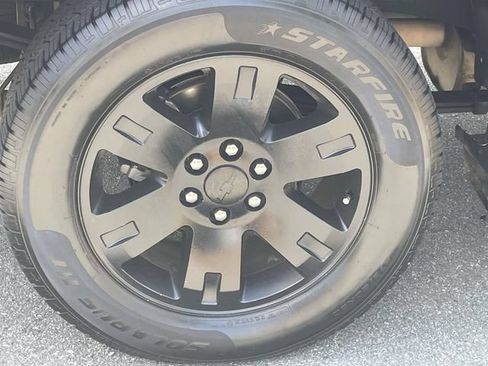 Used 2020 Chevrolet Silverado 1500 RST w/ All-Star Edition AWD/4WD image 7
