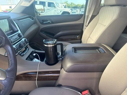 Used 2016 Chevrolet Tahoe LS RWD image 16