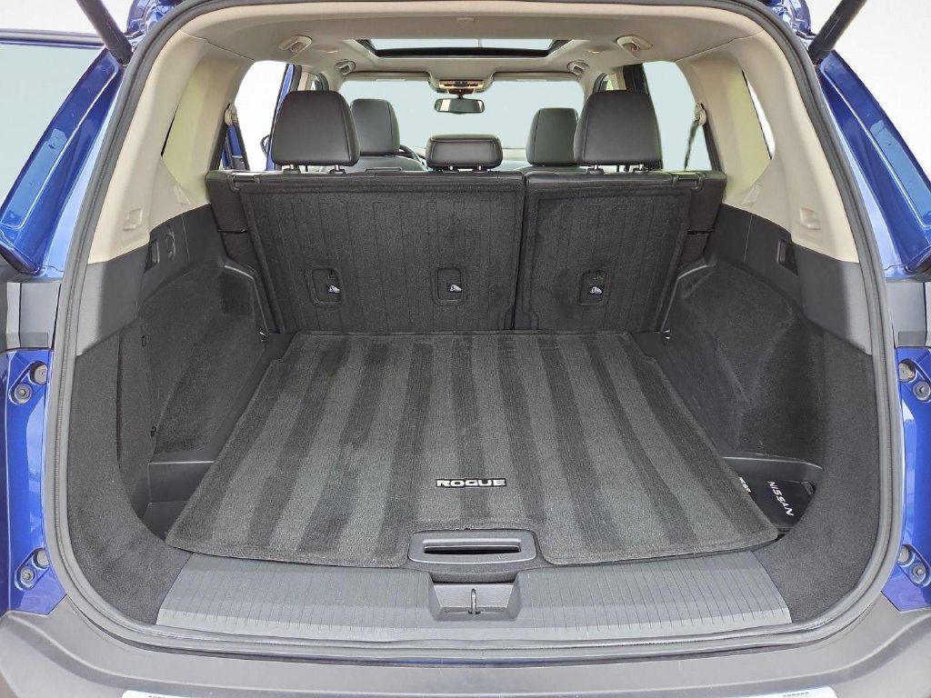 Used 2023 Nissan Rogue Platinum AWD/4WD image 30