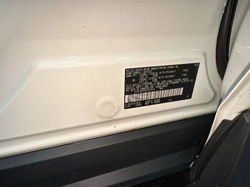 Used 2023 Toyota RAV4 LE AWD/4WD image 42