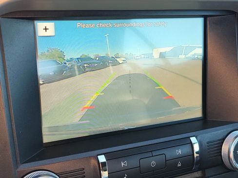 Used 2017 Ford Mustang Premium image 28