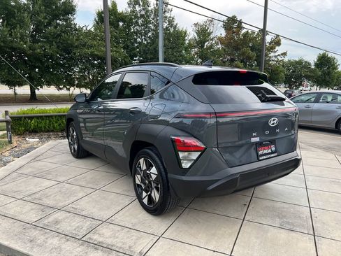 Certified 2025 Hyundai Kona SEL FWD image 13