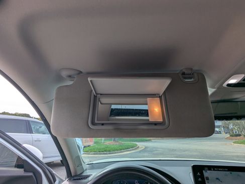 Used 2023 Honda Civic Touring image 28