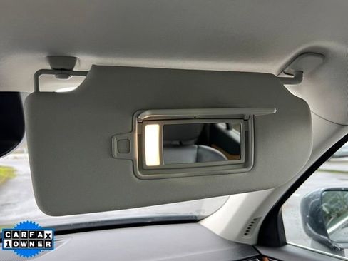 Used 2021 Volvo XC90 T6 Momentum w/ Advanced Package image 31