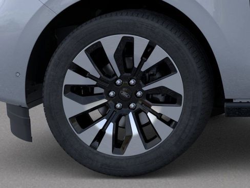 New 2026 Ford Expedition Max Platinum w/ Driver's Package image 21