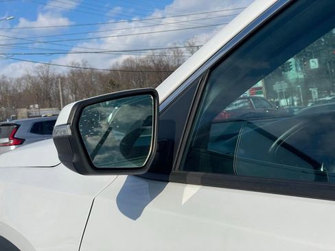 Used 2018 GMC Terrain SLT w/ Preferred Package image 24