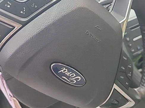 Used 2016 Ford Fusion Energi Titanium w/ Driver Assist Package image 5