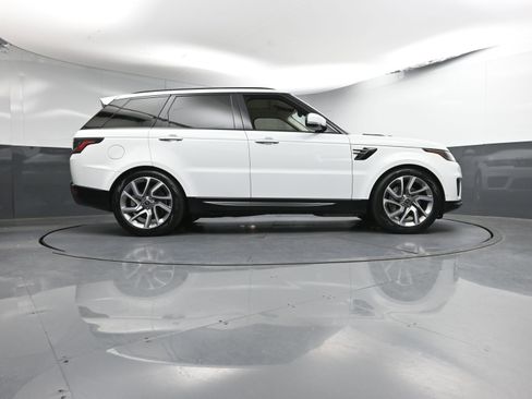 Used 2021 Land Rover Range Rover Sport HSE Silver Edition image 30