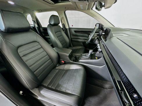 Used 2025 Honda CR-V EX-L image 32