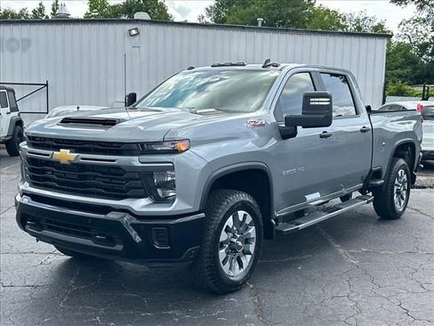 Certified 2026 Chevrolet Silverado 2500 Custom w/ Custom Value Package AWD/4WD image 5