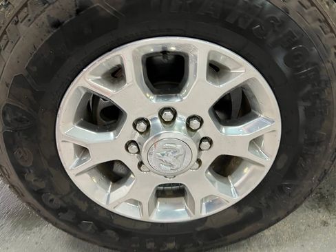 Used 2024 RAM 2500 Laramie AWD/4WD image 52