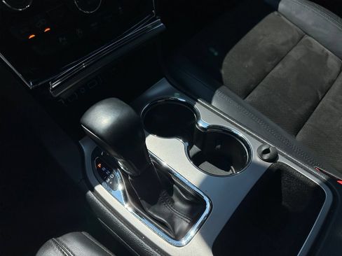 Used 2021 Jeep Grand Cherokee Laredo X RWD image 27