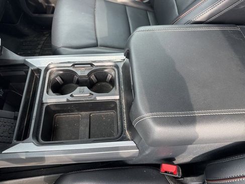 Used 2024 Ford F350 Lariat w/ Black Appearance Package image 24