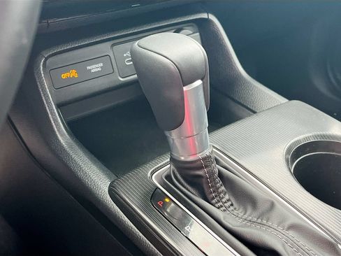 Used 2025 Honda Civic Sport image 16