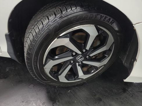 Used 2016 Honda Accord EX-L image 10