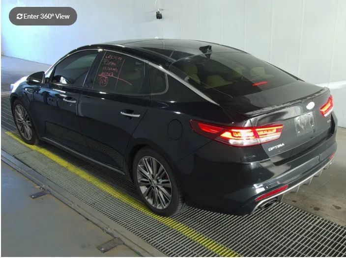 Used 2018 Kia Optima SX w/ Technology Package FWD image 3