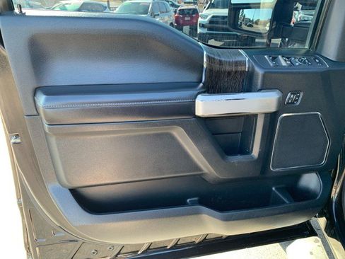 Used 2020 Ford F250 Lariat w/ Lariat Value Package image 10