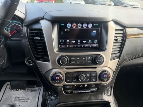 Used 2017 GMC Yukon XL Denali w/ Open Road Package AWD/4WD image 16