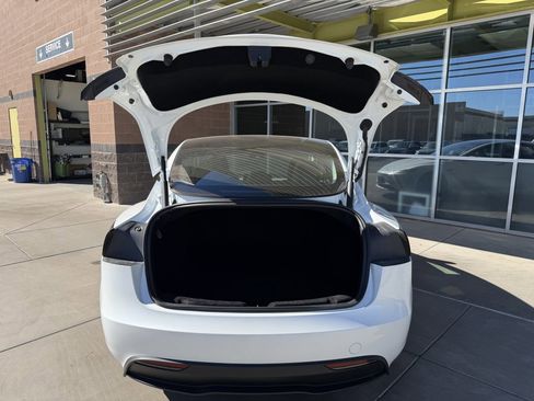 Used 2024 Tesla Model 3 Long Range image 39