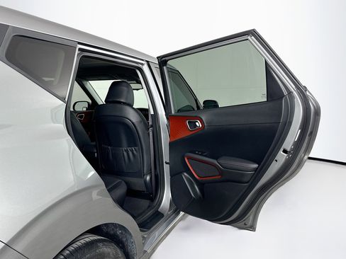 Used 2023 Kia Soul GT-Line w/ GT-Line Technology Package image 30