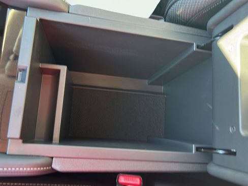 New 2026 Nissan Pathfinder SV image 22