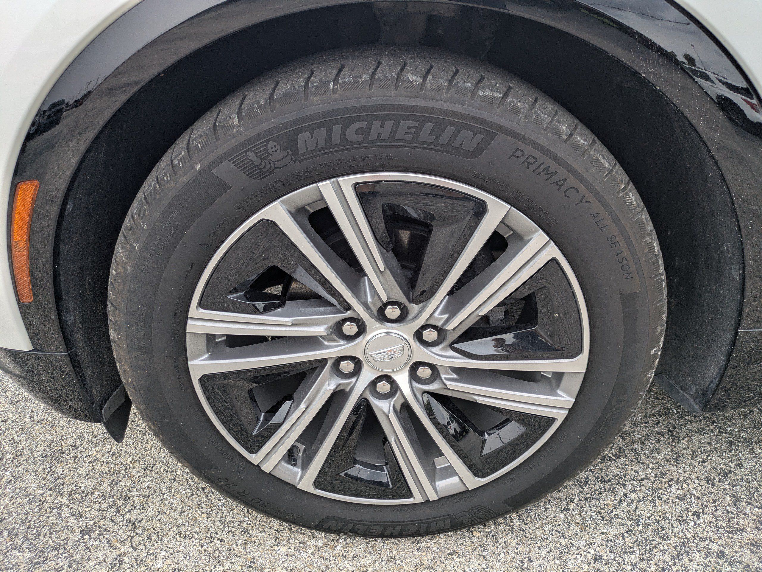 Used 2024 Cadillac Lyriq Luxury RWD image 11