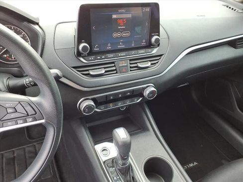 Used 2019 Nissan Altima 2.5 S image 32