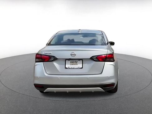 Used 2025 Nissan Versa SV FWD image 12