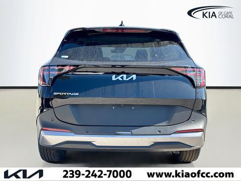 New 2026 Kia Sportage EX FWD image 5