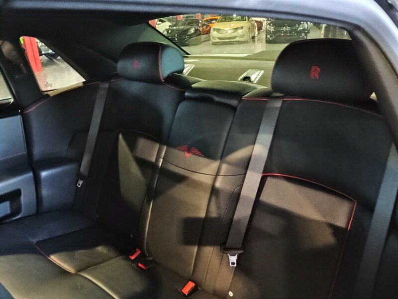 Used 2014 Rolls-Royce Ghost RWD image 36