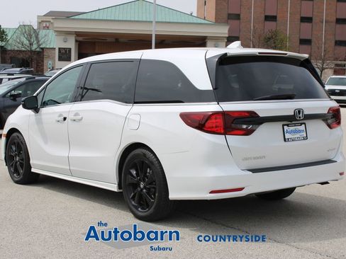 Used 2023 Honda Odyssey Sport image 6