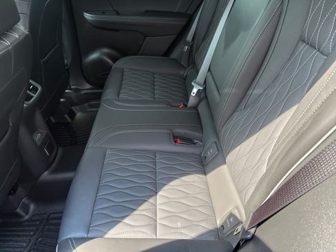 Used 2023 Buick Envision Avenir FWD image 14