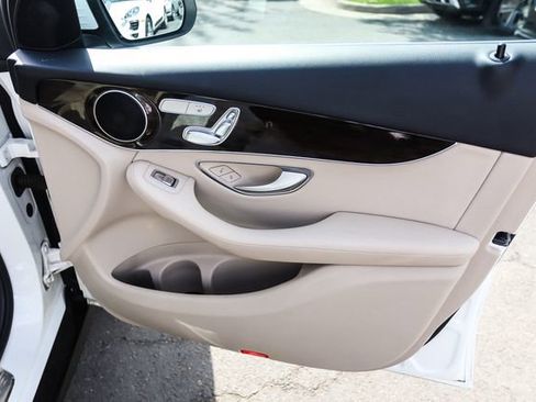 Used 2017 Mercedes-Benz GLC 300 4MATIC image 62