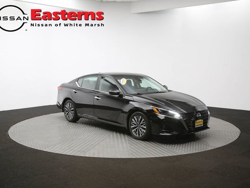Used 2023 Nissan Altima 2.5 SV w/ SV Premium Package image 79