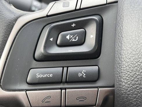 Used 2015 Subaru Crosstrek Touring AWD/4WD image 17