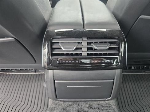 New 2025 Audi A8 L 3.0T image 26