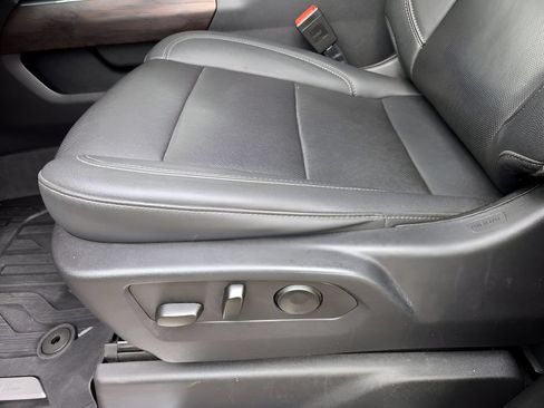 Used 2023 GMC Sierra 1500 SLT AWD/4WD image 21