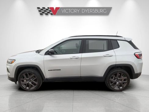 New 2026 Jeep Compass Latitude image 5